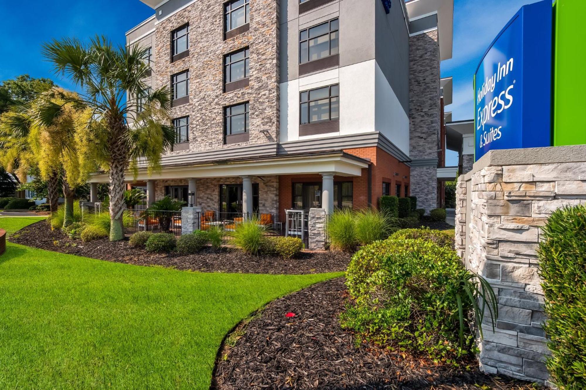 Holiday Inn Express & Suites Lexington By Ihg Eksteriør billede