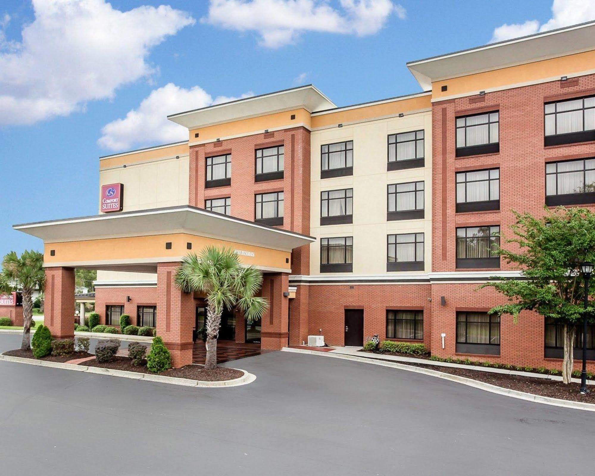 Holiday Inn Express & Suites Lexington By Ihg Eksteriør billede